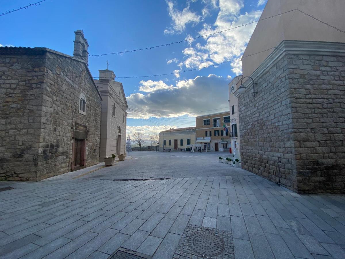 La Casetta Di Nonna Antona Villa Berchidda Exterior foto